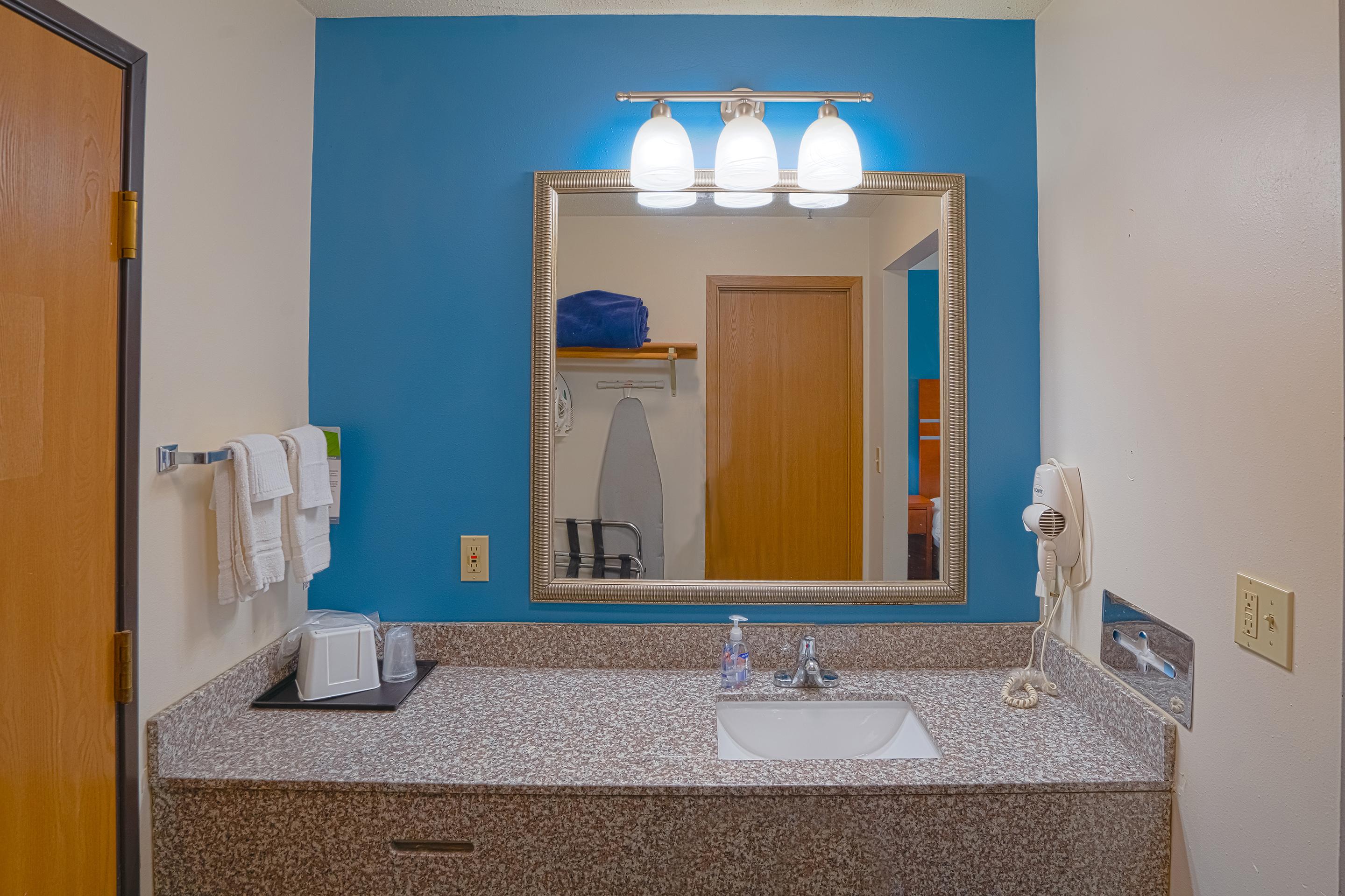 Quality Inn - Redwood Falls Екстериор снимка