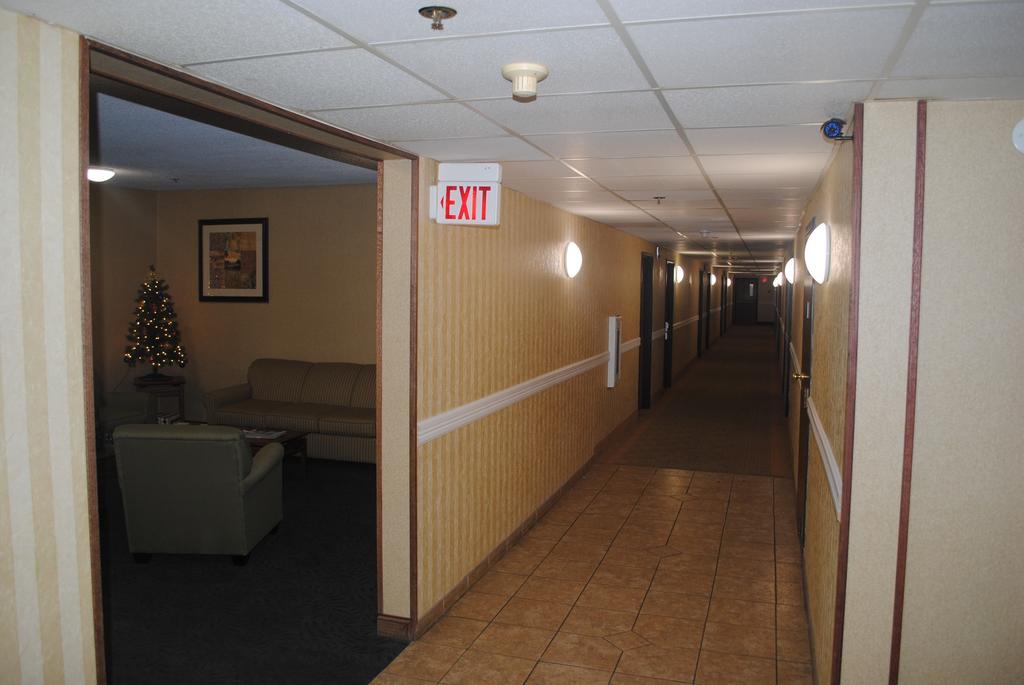 Quality Inn - Redwood Falls Екстериор снимка